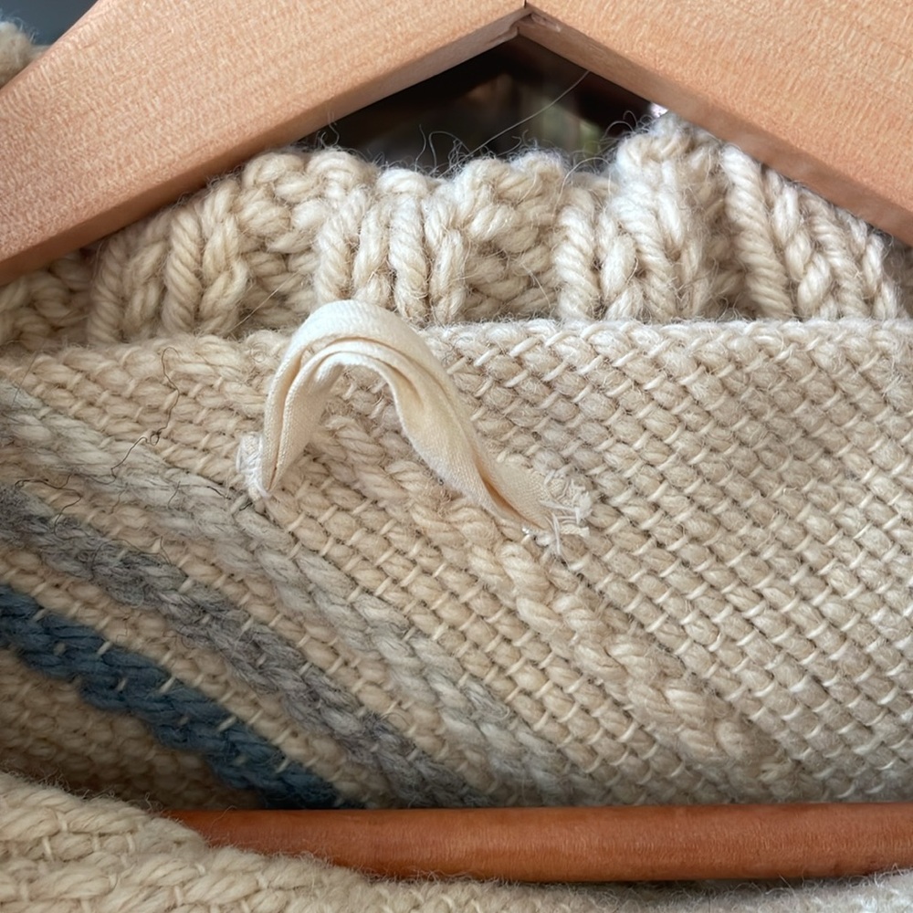 Fringed Heavy Knit Wool Poncho - Picture 3 of 6